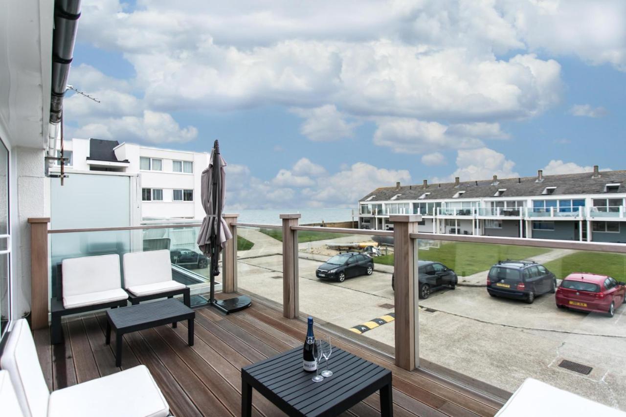 Beach Haven Chichester Extérieur photo