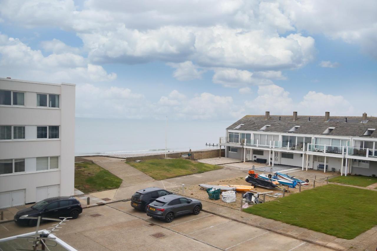 Beach Haven Chichester Extérieur photo